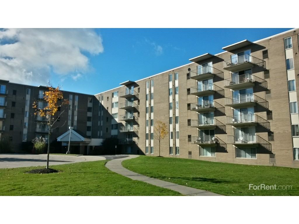 Highland Woods - Photo 3 of 19