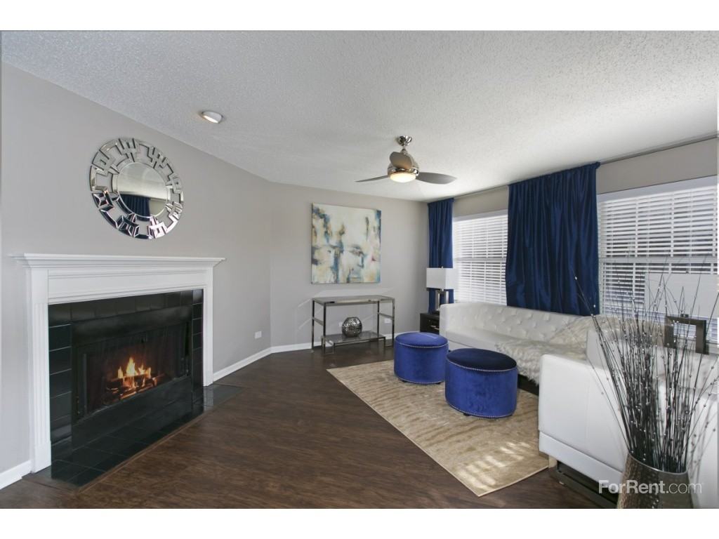 Brookdale Lakes Apartments - Photo 3 of 20