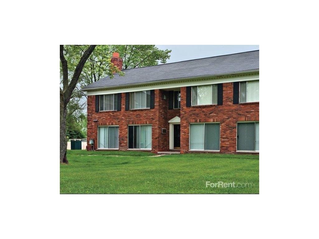 Independence Green Apartments - Photo 2 of 19