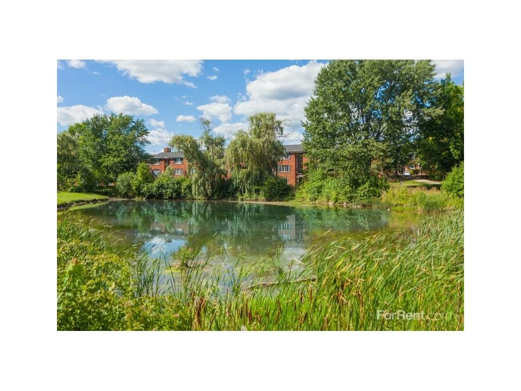 Independence Green Apartments - Photo 3 of 19