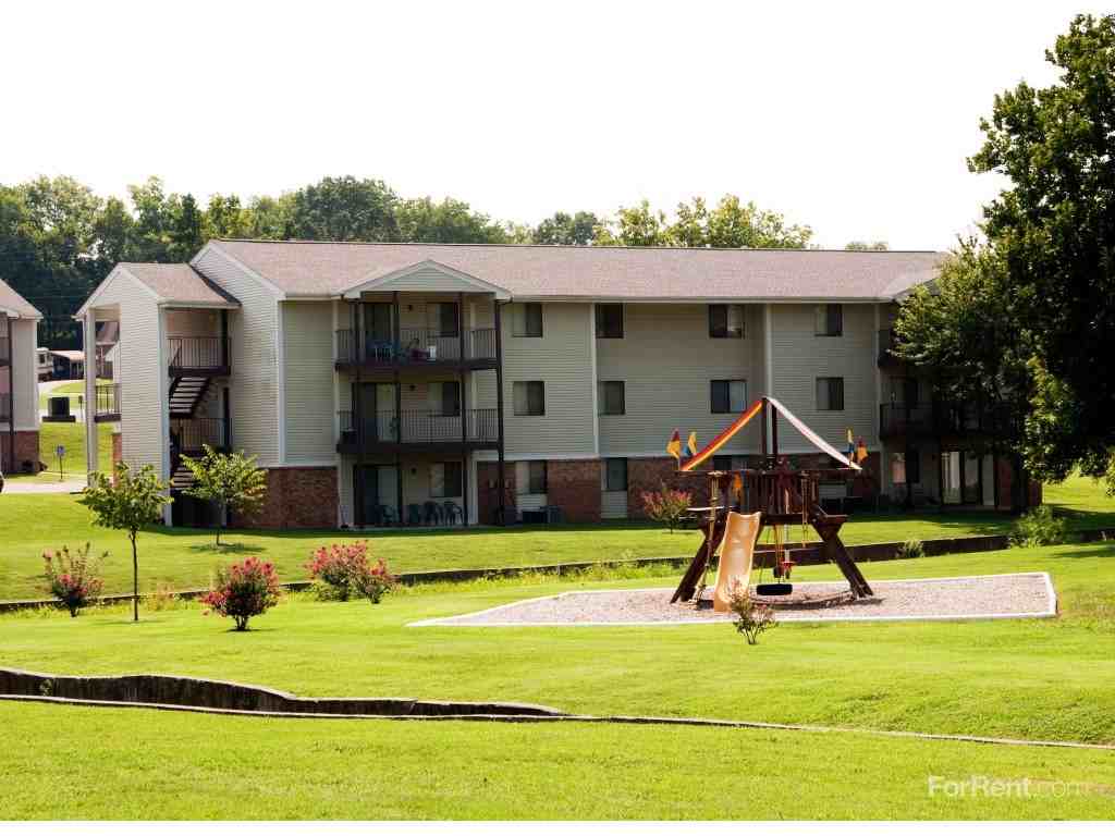 Graycroft/Graybrook Apartments - Photo 3 of 20