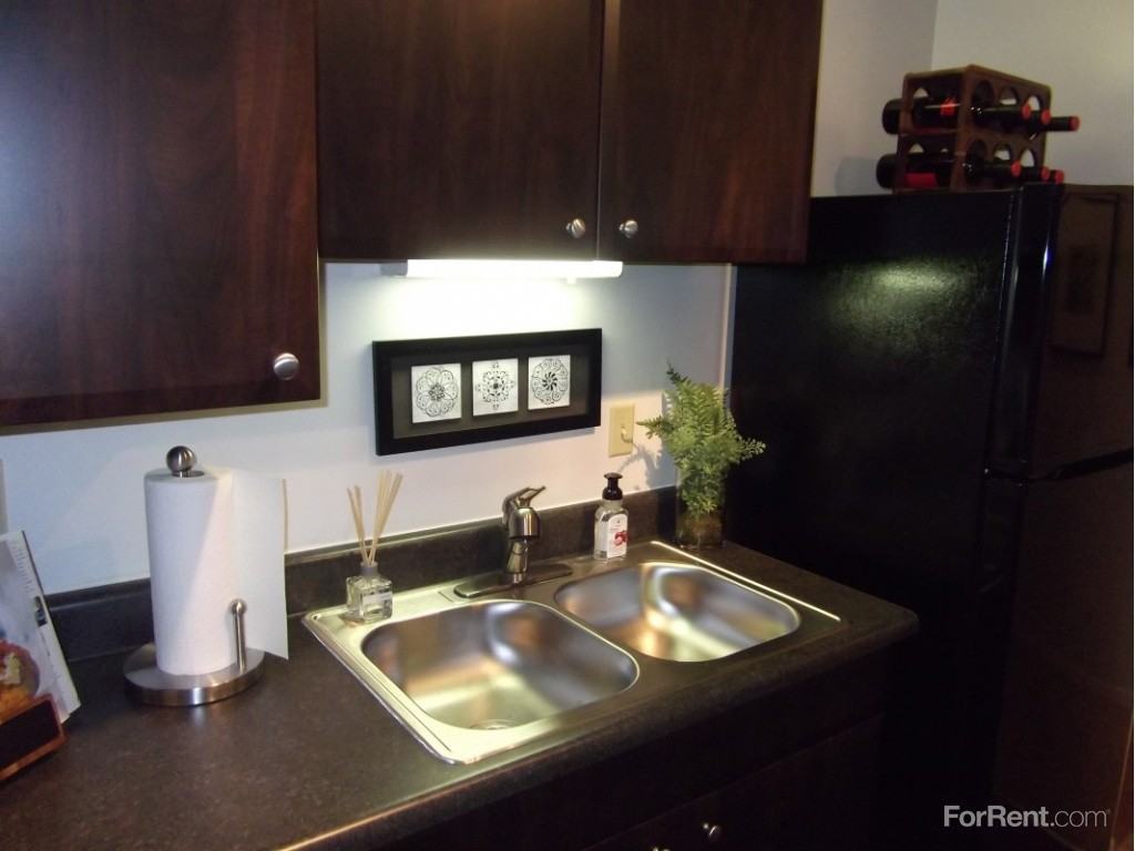 Waterfront Crossing at Creve Coeur - Photo 3 of 20