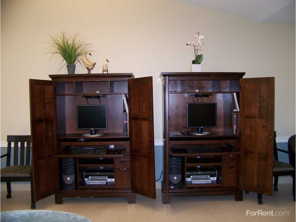 Bridle Path Apartments (Apartment Home Living for Adults 62+) - Photo 3 of 5