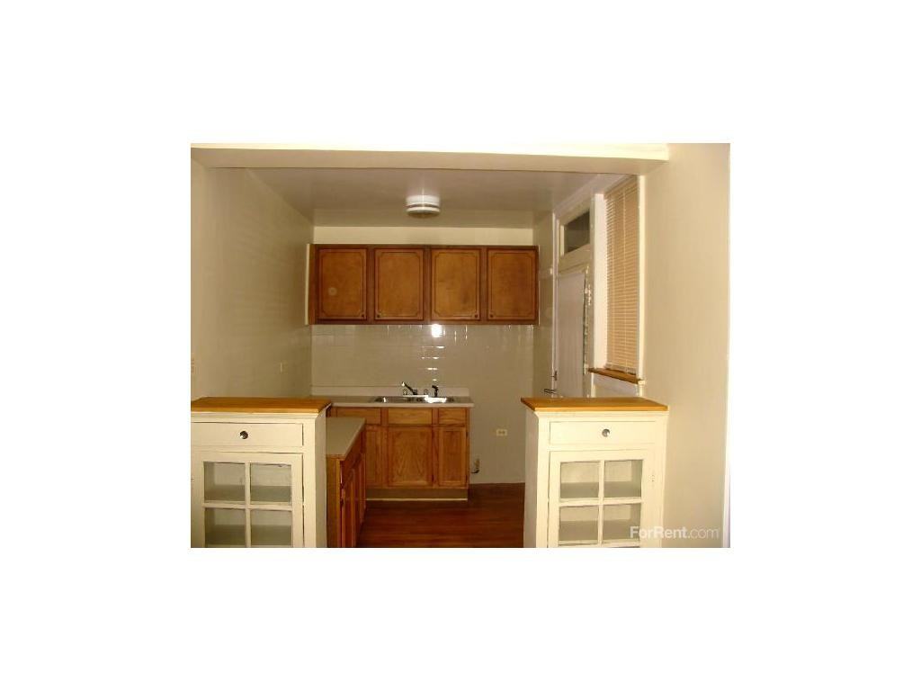 New Venture Realty Chatham Apartments - Photo 3 of 19