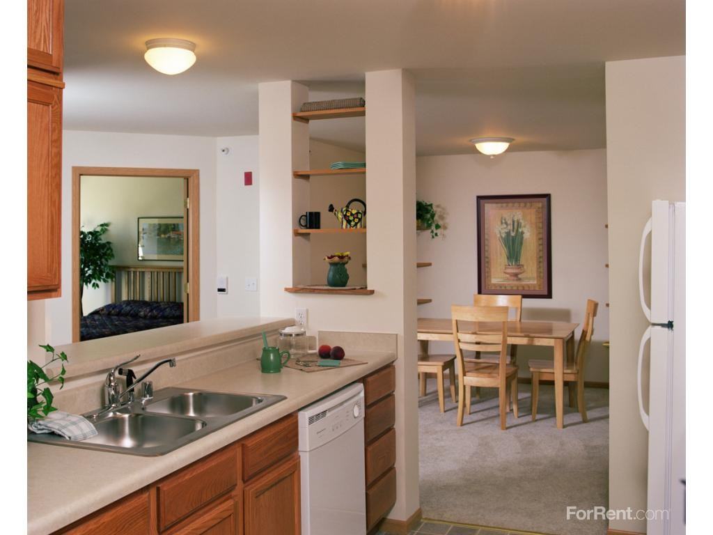 Mendocino Village / The Estates Apartments - Photo 3 of 19