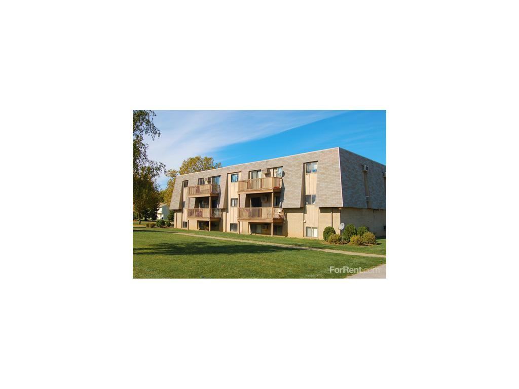 Foxborough Commons - Photo 3 of 13