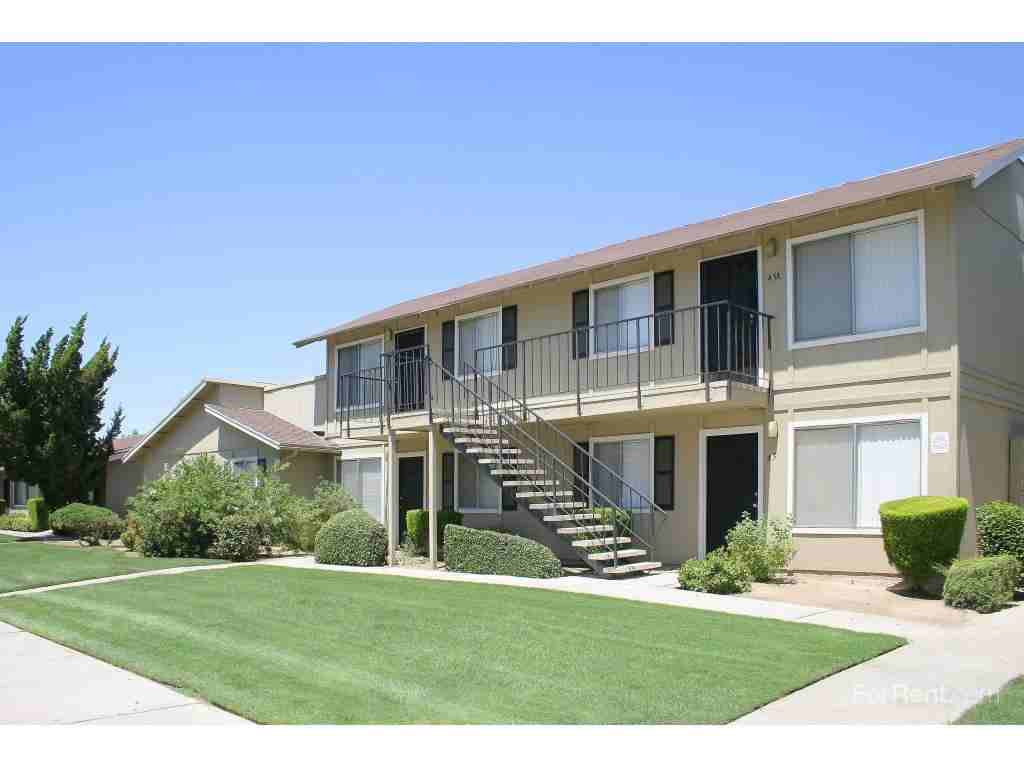 Columbard Apartments - Photo 3 of 19