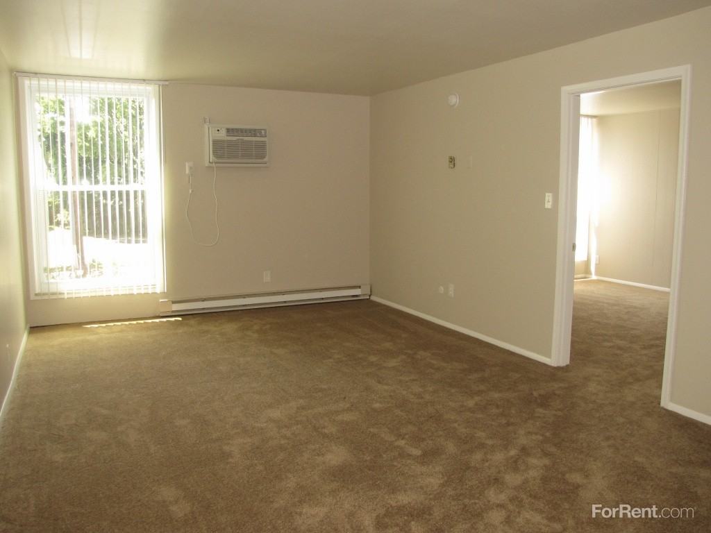 Wayne Apartments - Photo 3 of 14