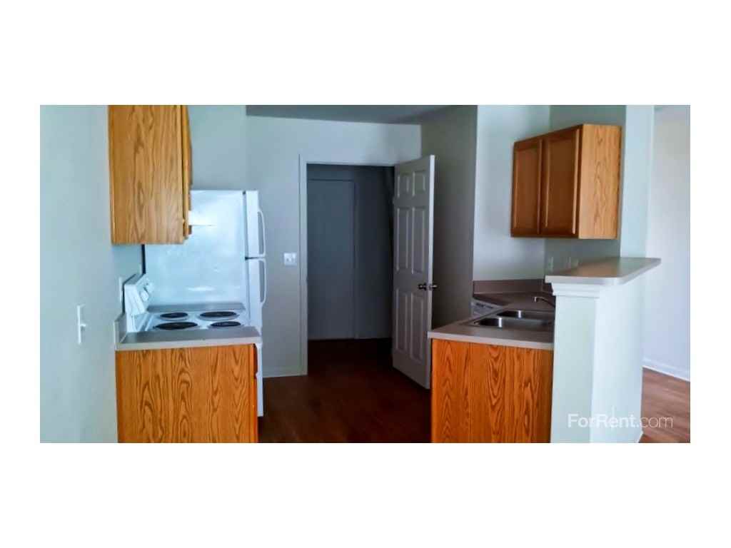 Logan's Pointe - Photo 3 of 13