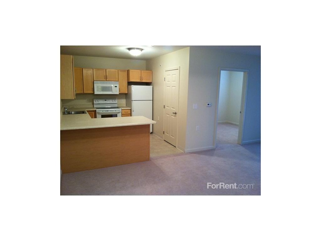 Lancaster Commons - Photo 2 of 19