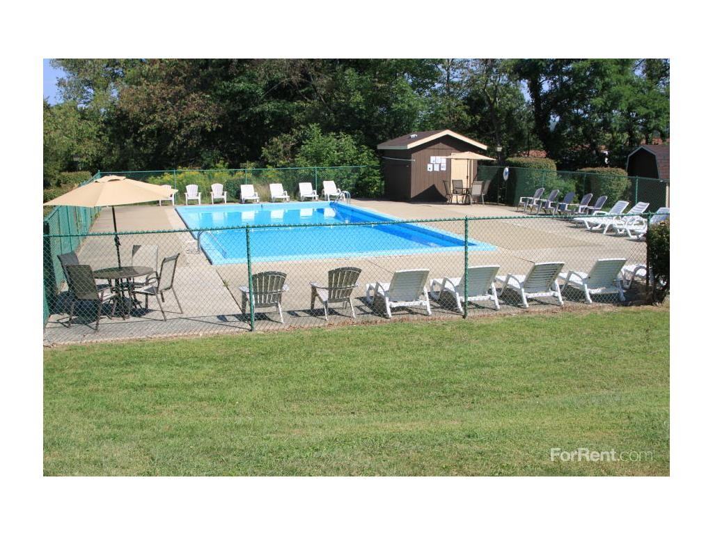 Little Acres Apartments - Photo 3 of 19