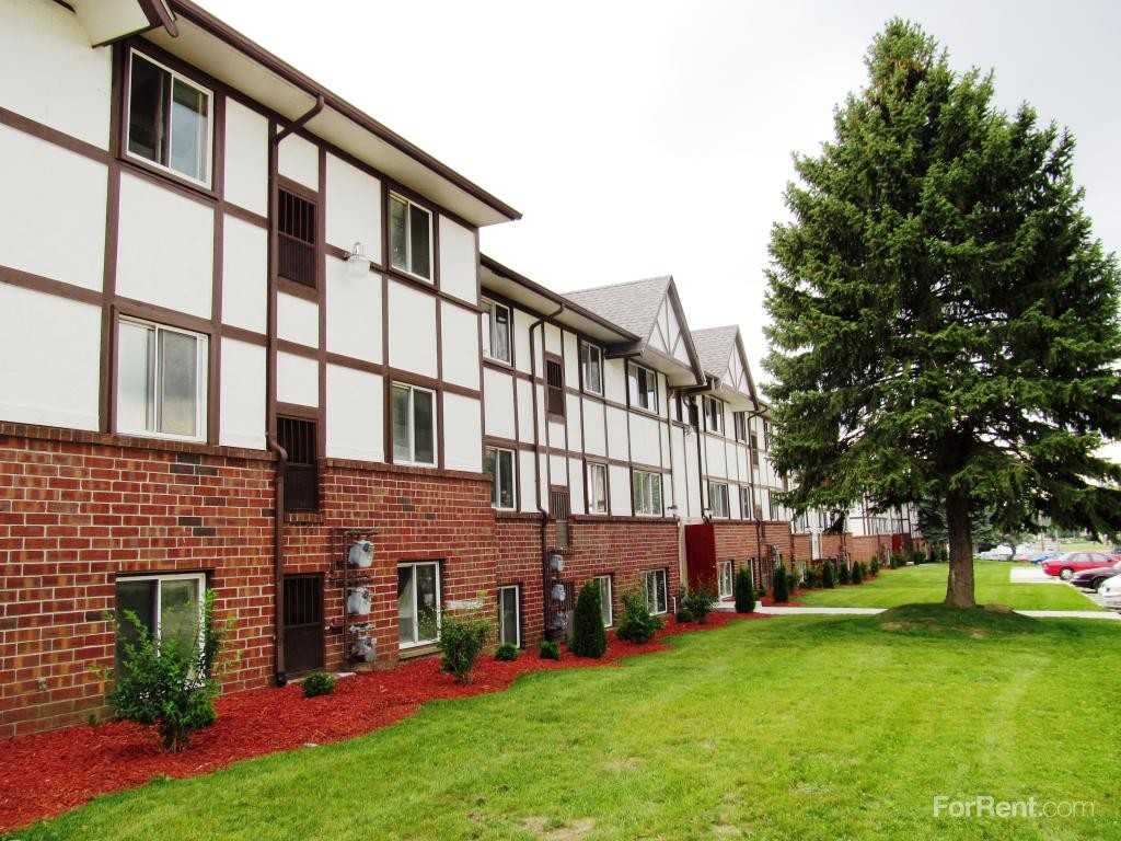 Fountain West Apartments - Photo 2 of 19