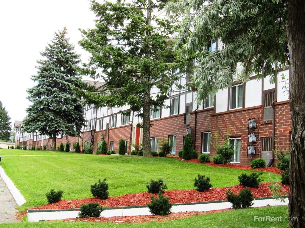 Fountain West Apartments - Photo 3 of 19