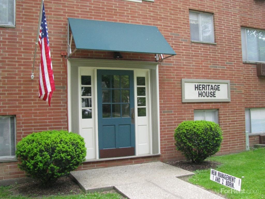 Heritage House - Photo 2 of 8