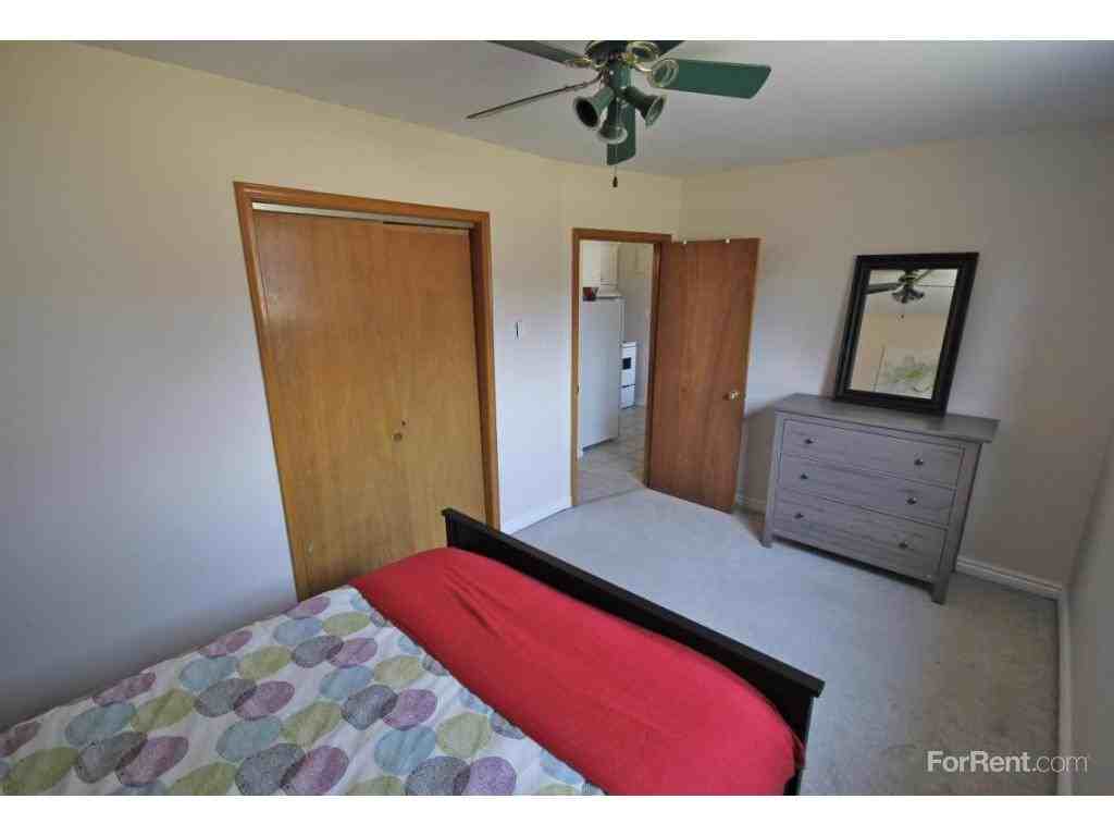 Fairway Apartments - Photo 3 of 5