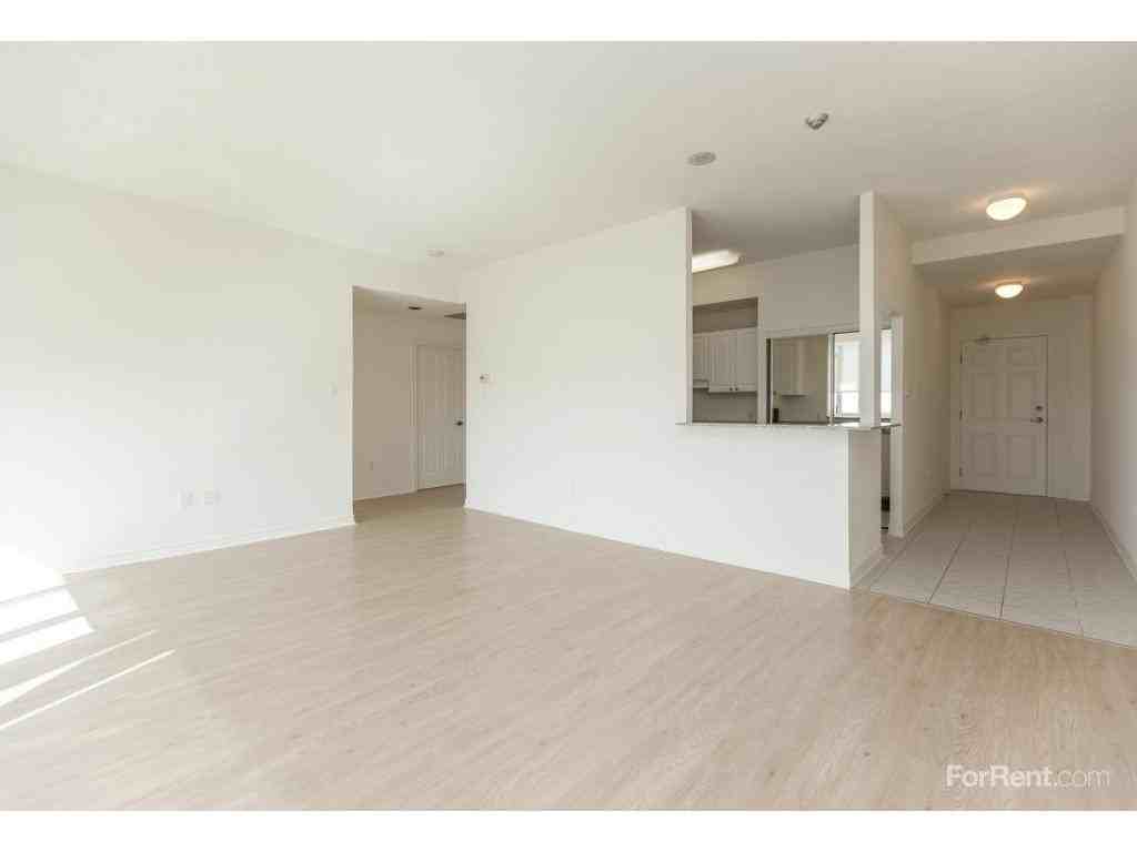 Park Ridge Place II Apartments 7305 Campeau Dr, Ottawa, ON K2K 3M2