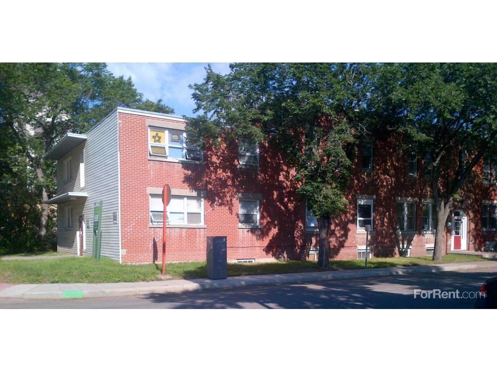 Victoria Arms Apartments 1602 1964 Victoria Ave / Hali, Regina, SK