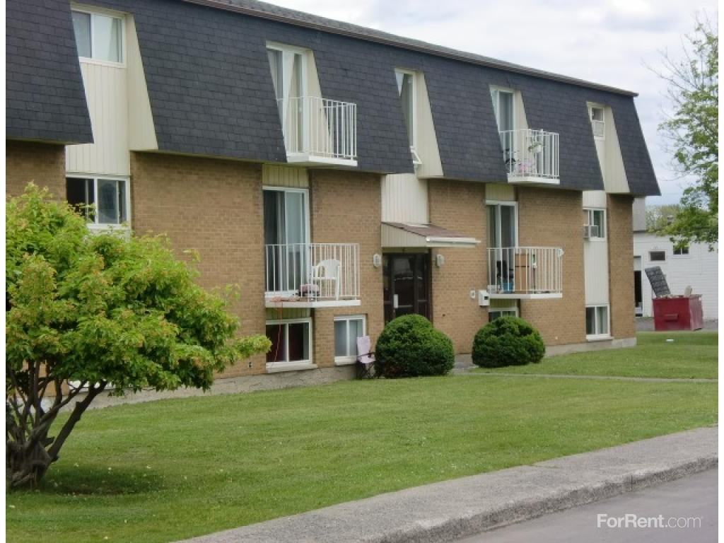 Cumberland Gardens Apartments for Rent 440 Cumberland St, Cornwall