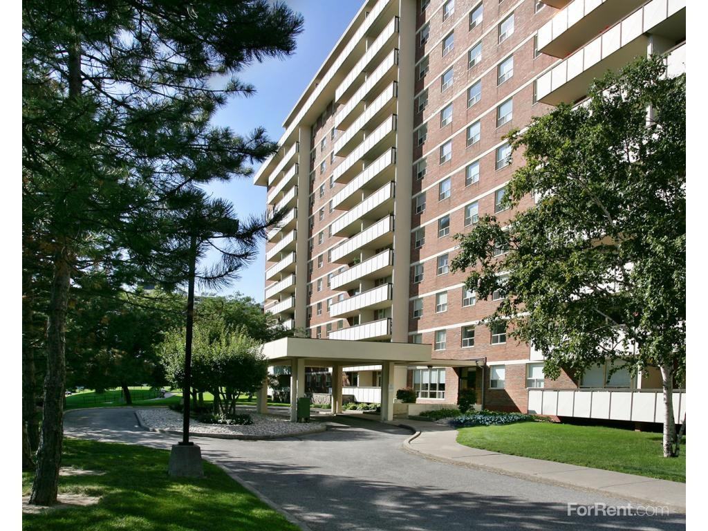 Bayview Towers Apartments 505 Cummer Ave, Toronto, ON M2K 2L8 Zumper