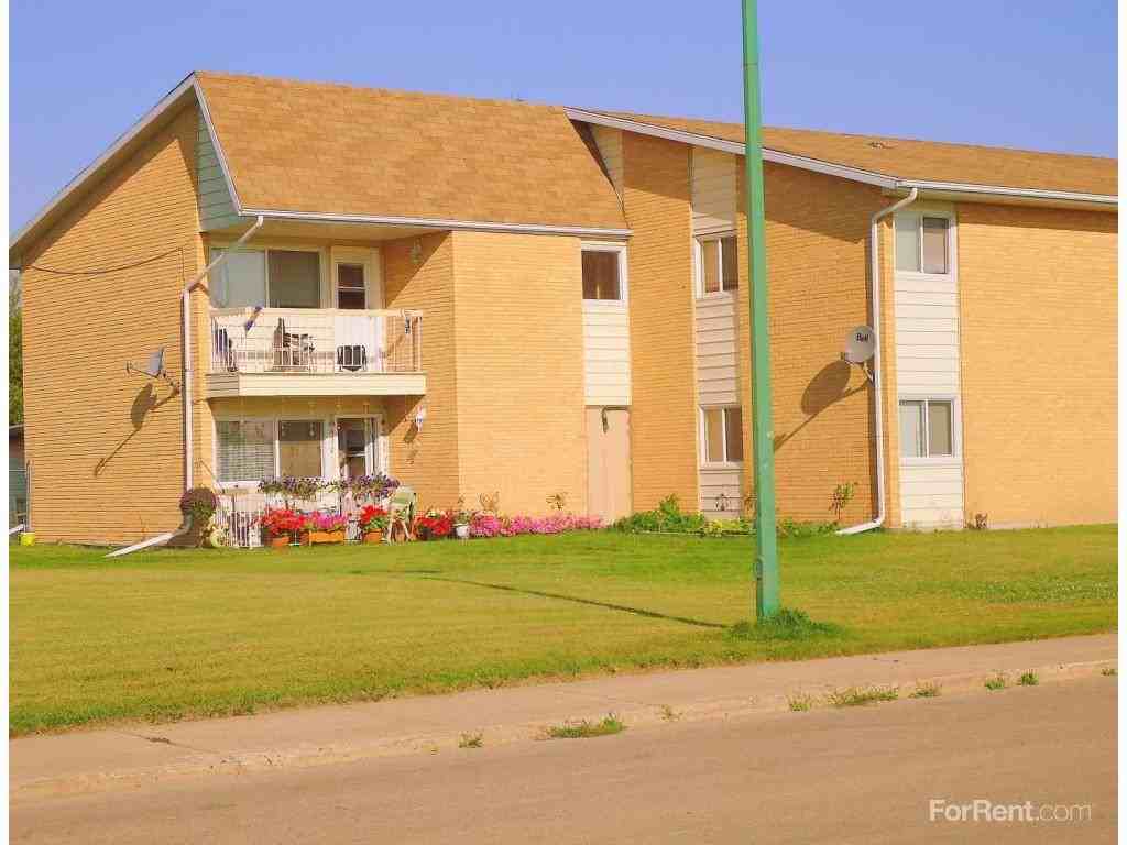 Arcola Building Apartments 500 Arcola St, Esterhazy, SK S0A 0X0 Zumper