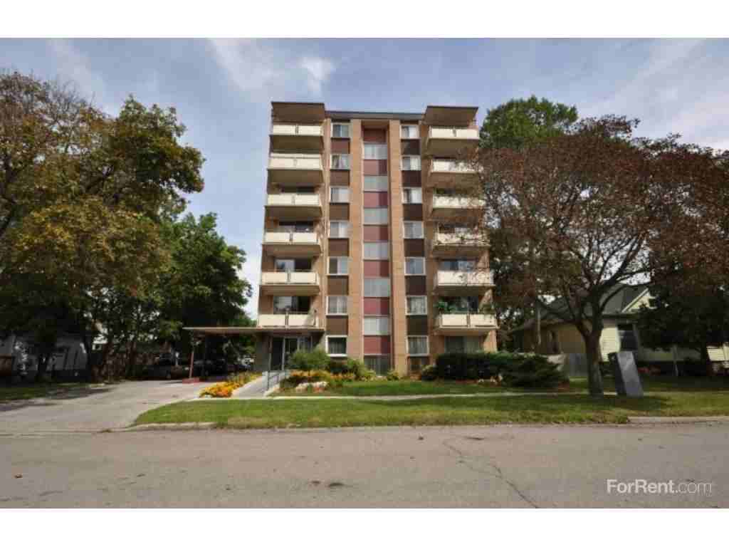 Embassy Apartments for Rent 230 Forsyth St N, Sarnia, ON N7T 6E2 Zumper