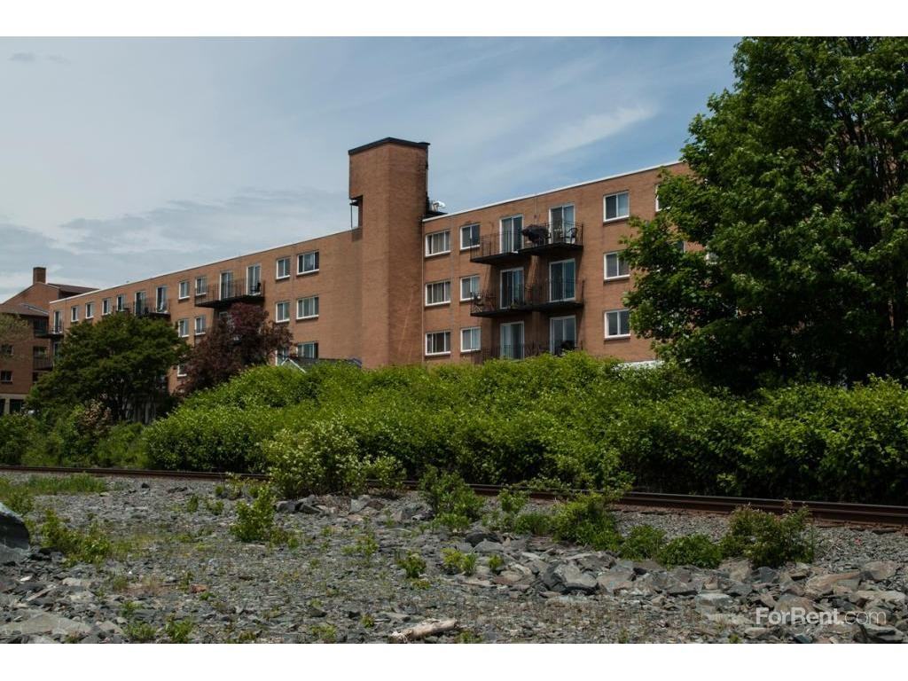 3 Dillman Place - Photo 2 of 8