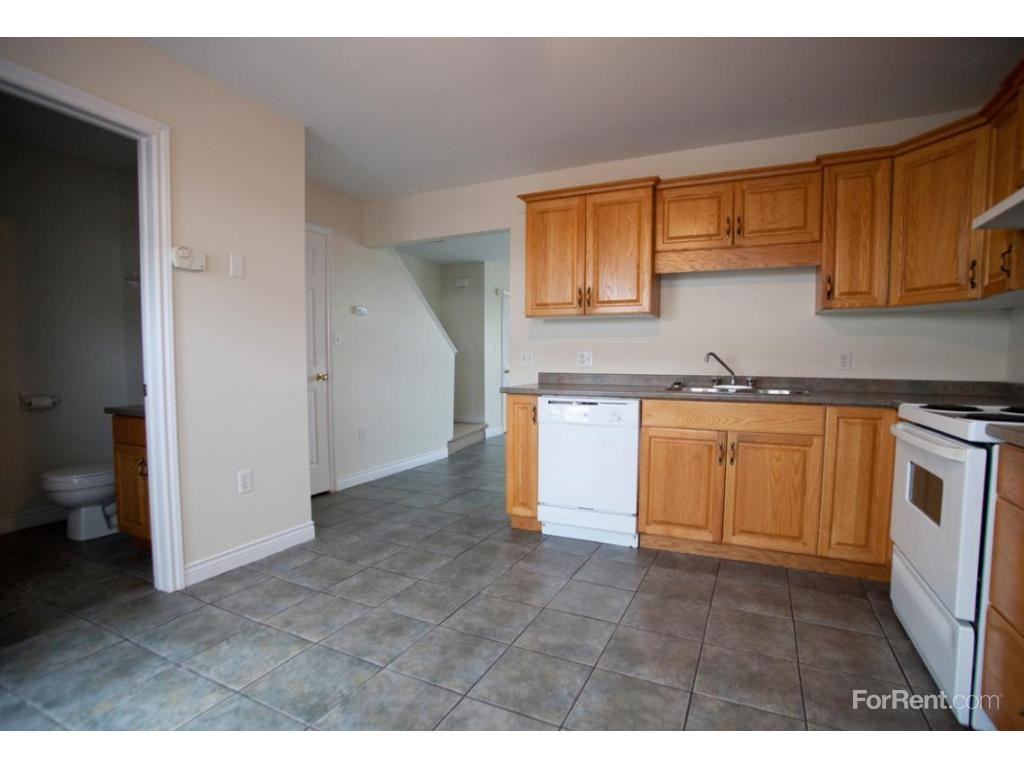 Burns Avenue - Photo 3 of 9