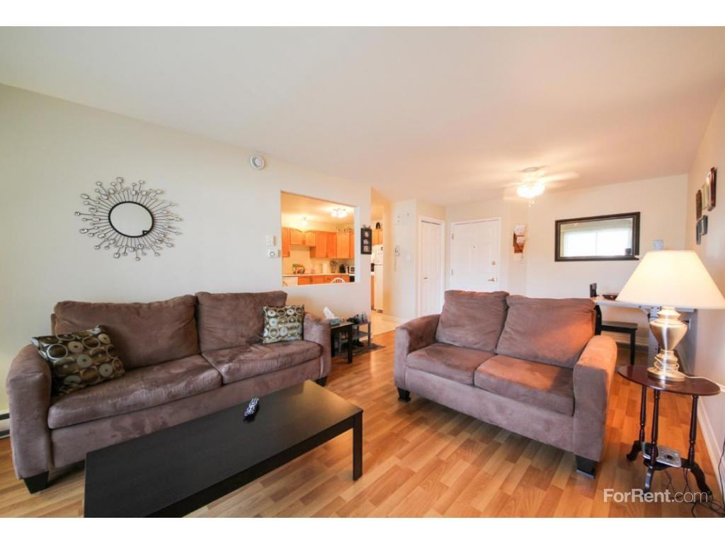 303 Normandie Street - Photo 3 of 9