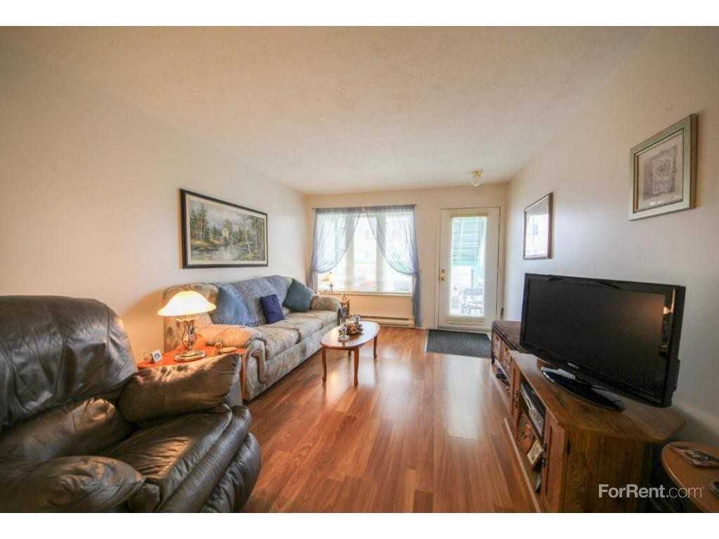 364-368 Gauvin Road - Photo 2 of 8