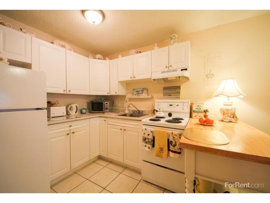 Woodhaven Apartments - Photo 3 of 6