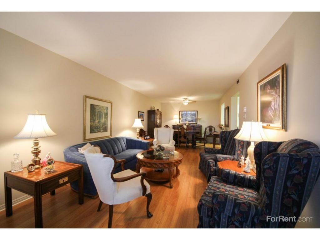 Pheasant Hill Apartments - Photo 3 of 8