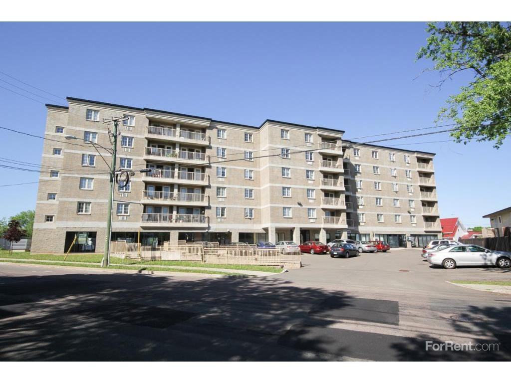 Belmar Plaza - Photo 2 of 10