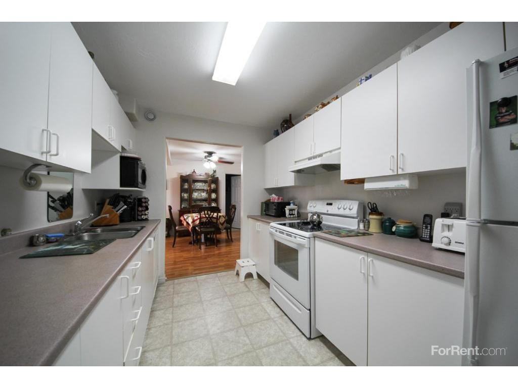 Buckingham Place Apartments 197 Buckingham Ave, Riverview, NB E1B 4X8