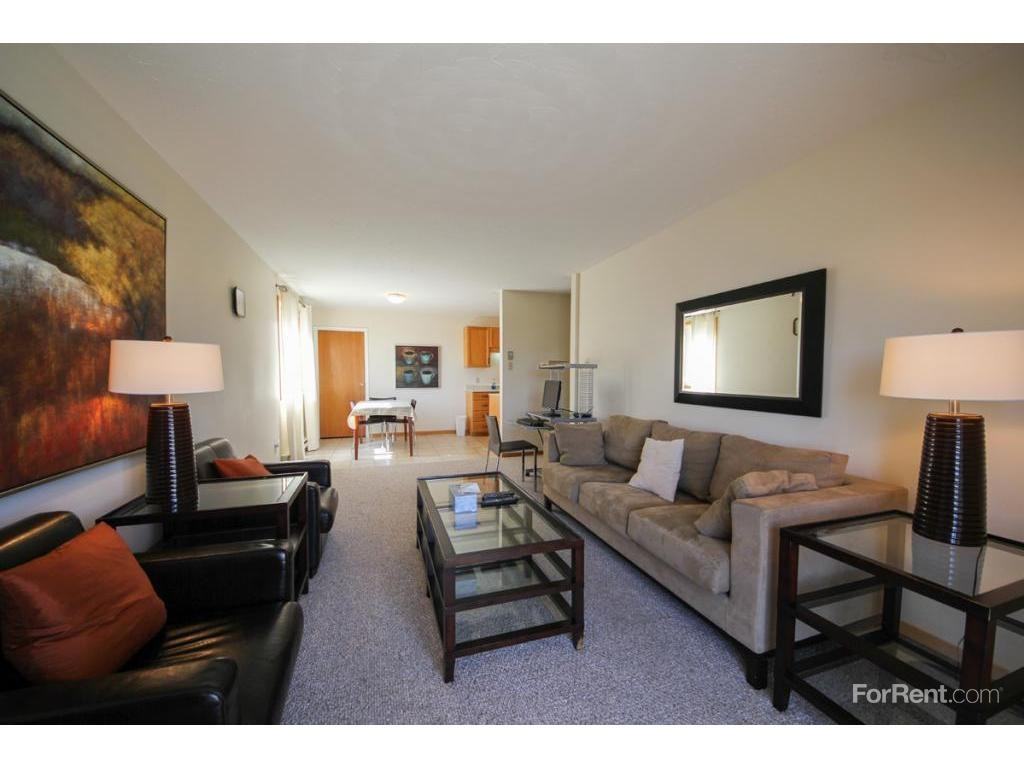 127-157 Biggs Street - Photo 3 of 8