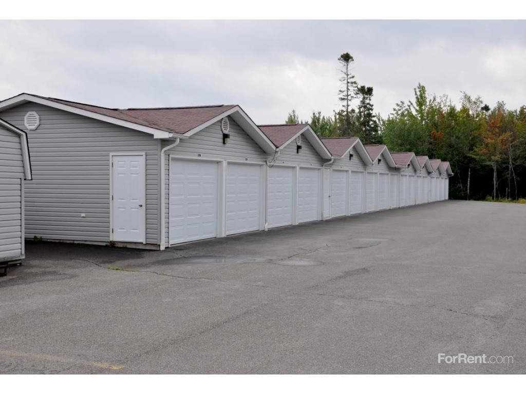 Woodbury Gardens - Photo 2 of 10