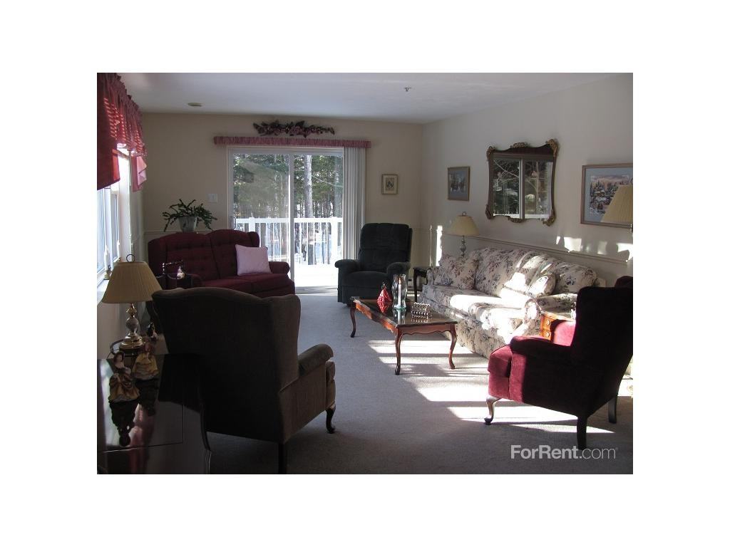 Woodbury Gardens - Photo 3 of 10