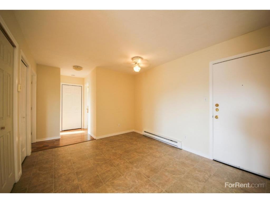 260 Wetmore - Photo 3 of 10