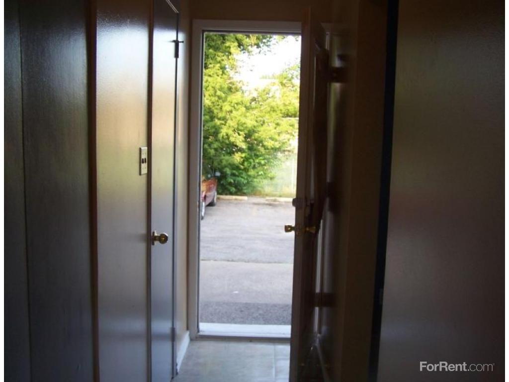 766 Indian Rd N - Photo 2 of 12