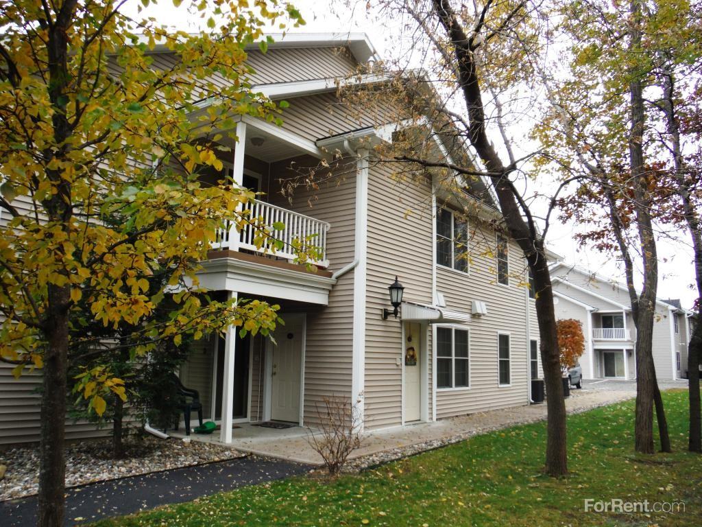 Queen Point Apartments - Photo 2 of 20