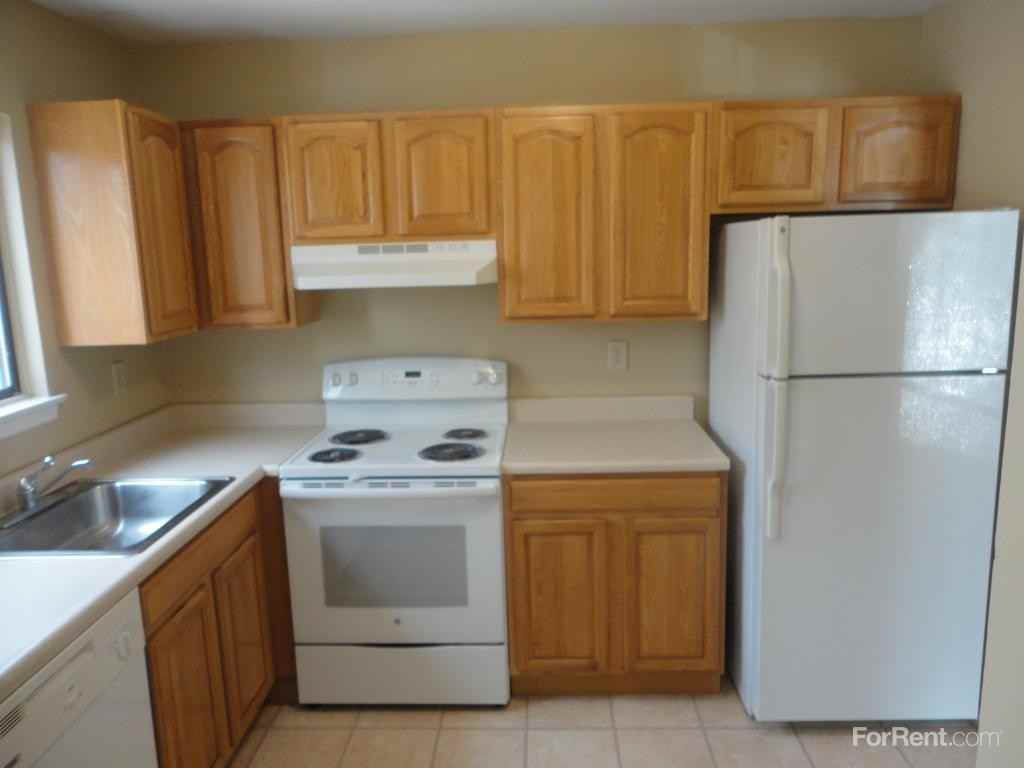 Woodbury Gardens - Photo 3 of 12