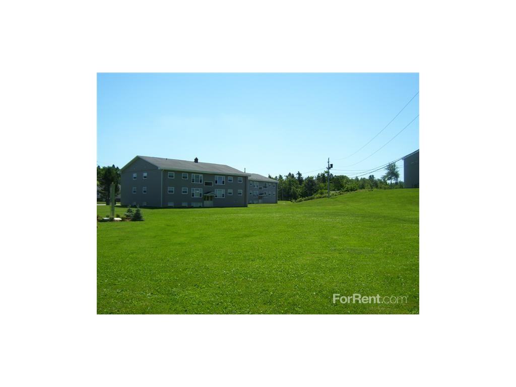 Woodward Gardens Apartments 5 McIntosh St, Saint John, NB E2K 2K9