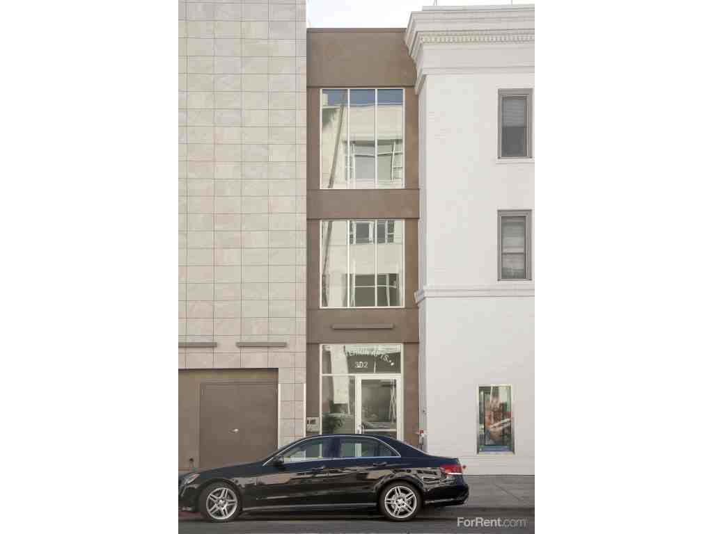 Criterion  Promenade - Photo 2 of 19