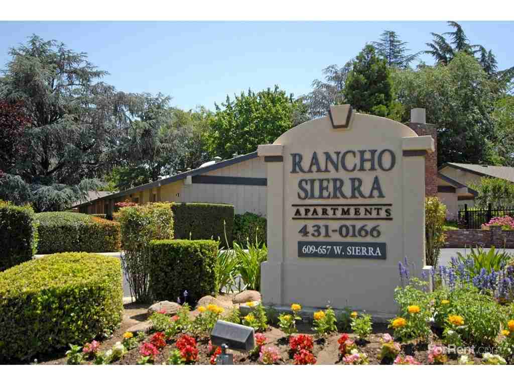 Rancho Sierra - Photo 2 of 13