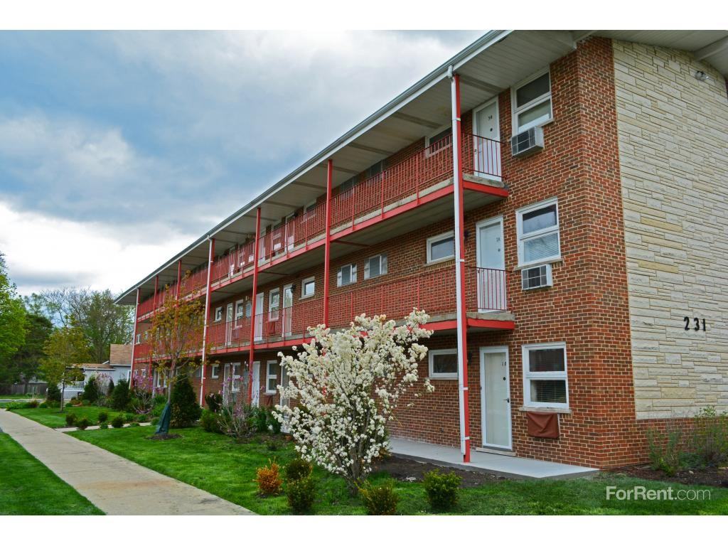 231 South Villa Apartments - Photo 3 of 18