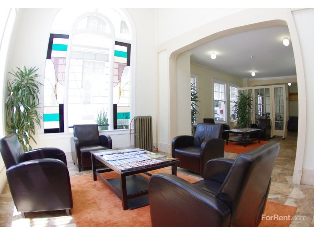 Vantaggio Suites Abigail Apartments For Rent 246 - 