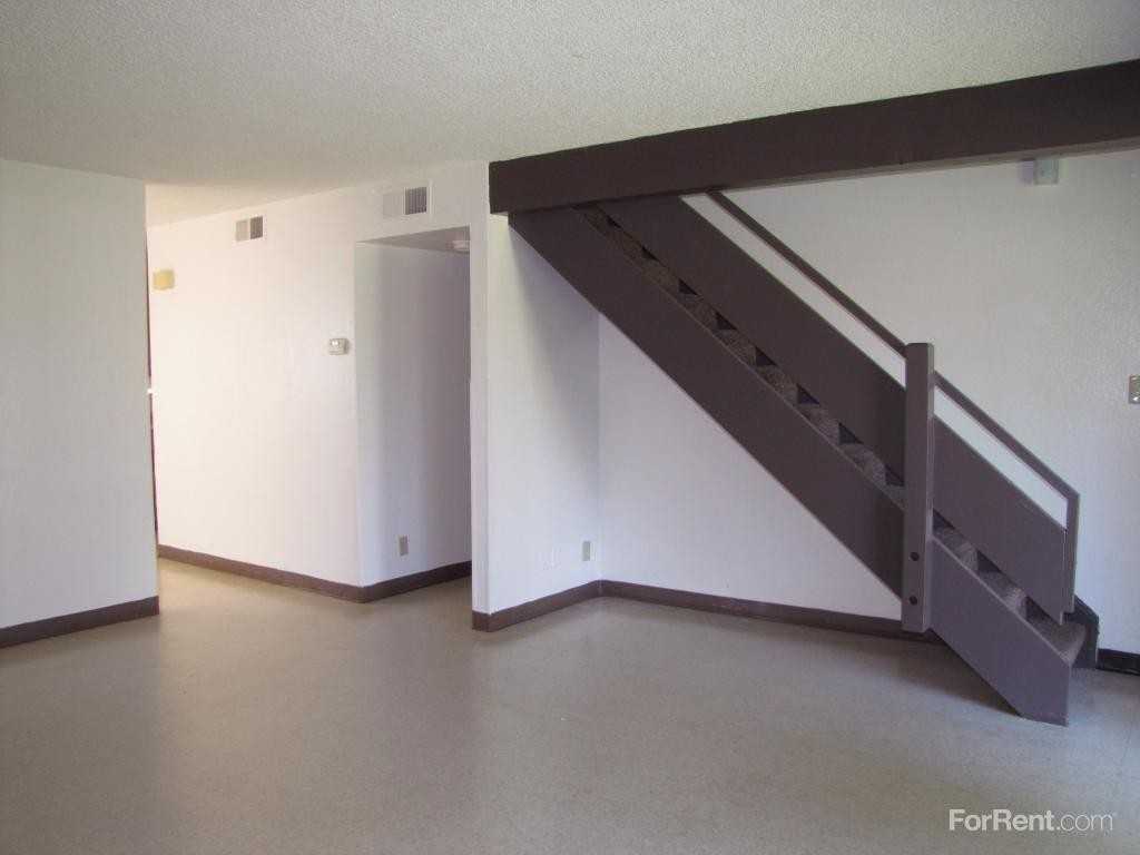 Bigby Villa - Photo 2 of 16