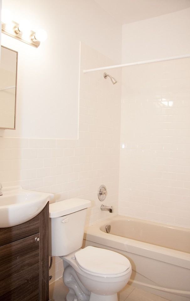 1504 Queen Street West #02 - Photo 2 of 3