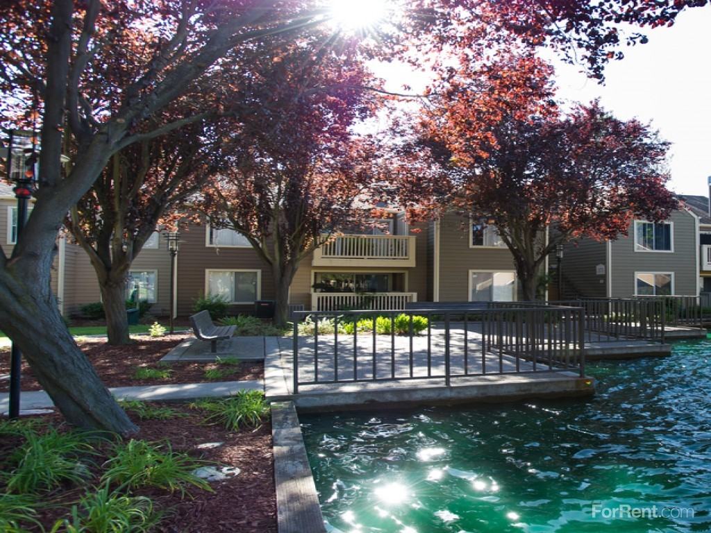 Bridges at San Ramon - Photo 3 of 39