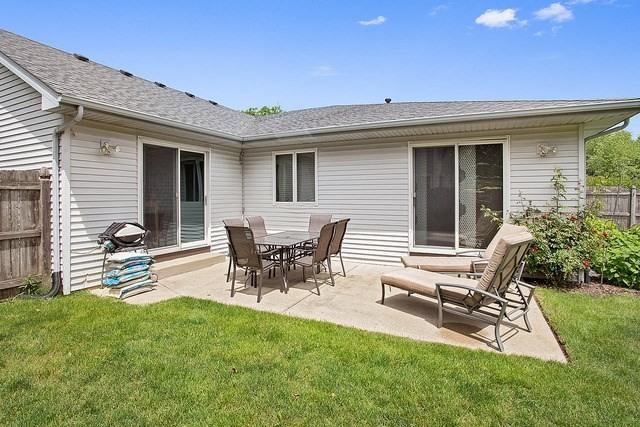 1924 Calla Dr - Photo 3 of 13