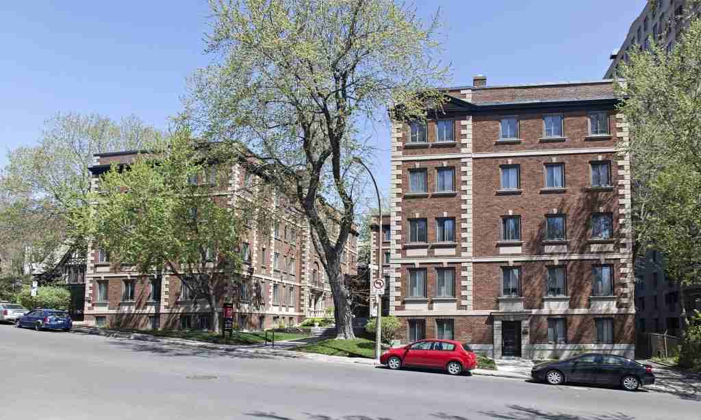 3493 Atwater Ave - Photo 2 of 9